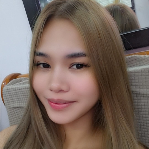 Angelyn