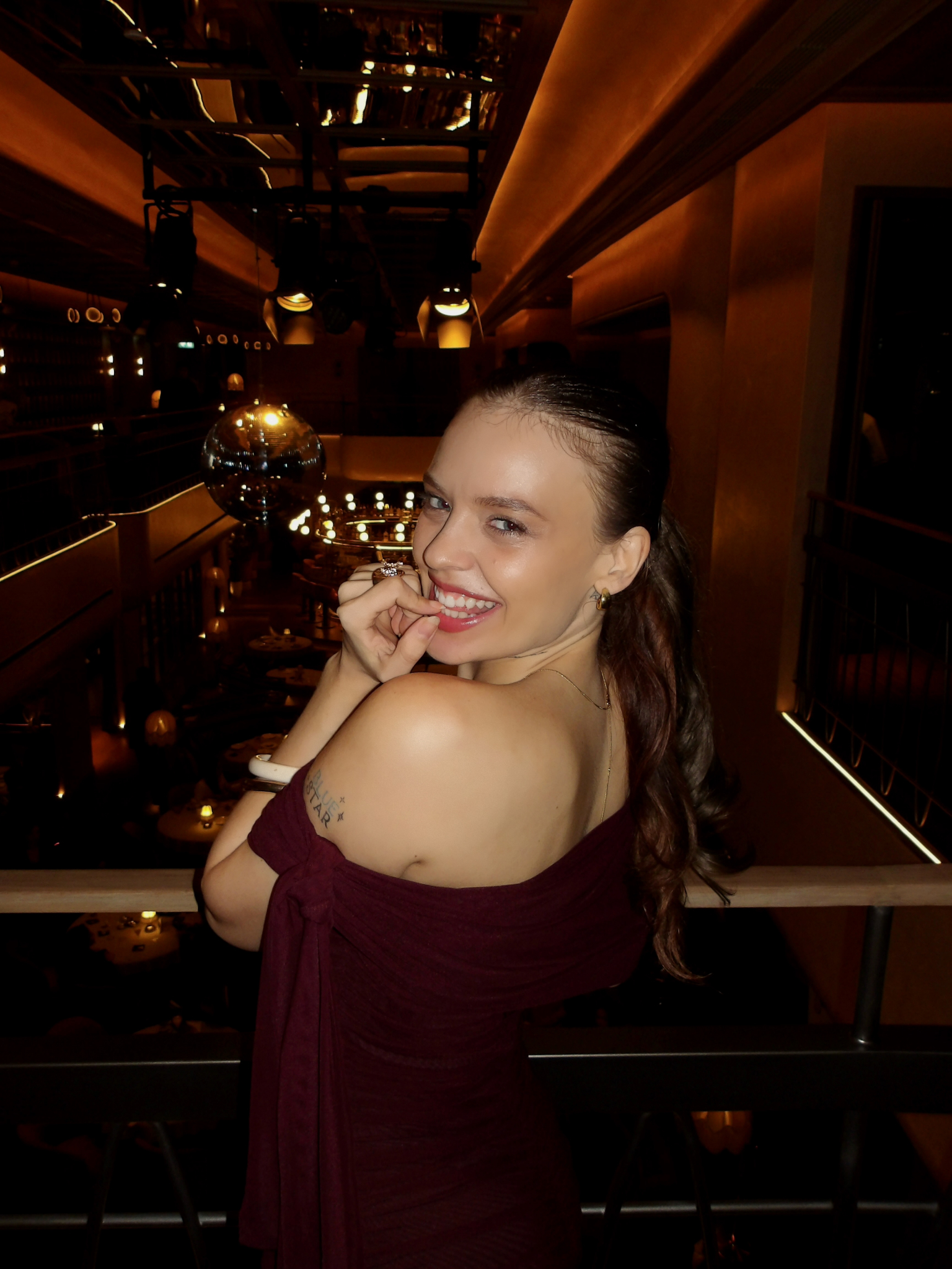 Alina photo 3